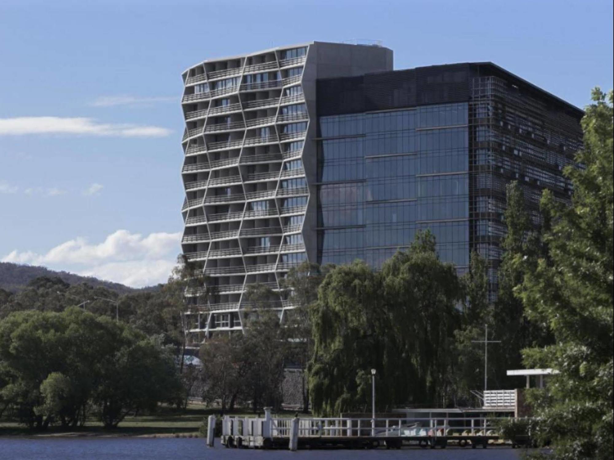 Nishi Apartments Eco Living By Ovolo Канбера Екстериор снимка